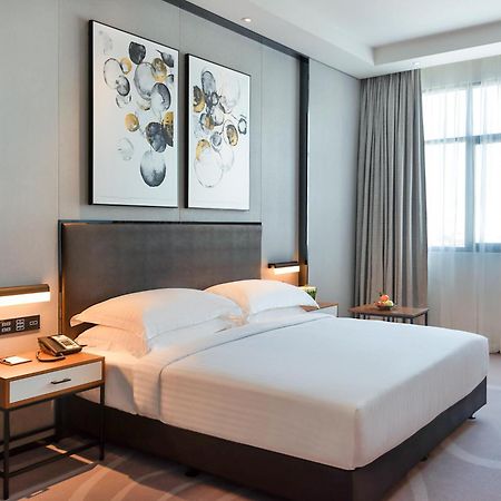Asiana Grand Hotel Dubai Exterior photo Deluxe Room